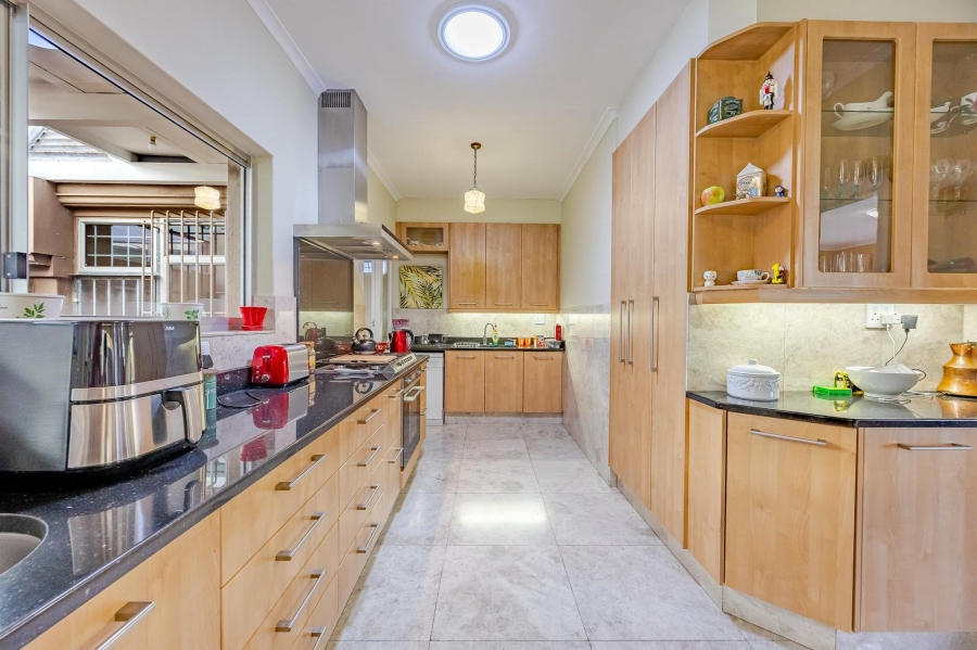 3 Bedroom Property for Sale in Milnerton Central Western Cape